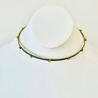 Everly Choker in Forest Green / Yellow