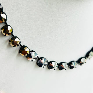 Ima Necklace in Smutt