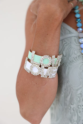 LA LA LOVE Cuff in Enamel / Fairy Dust