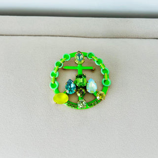 Olivy Brooch in Green
