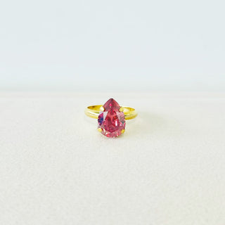 Solitaire Ring in Pear